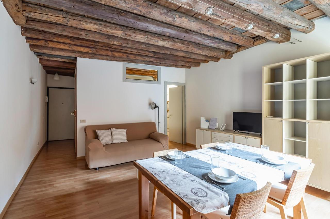 - Piazza Dei Signori Flats *