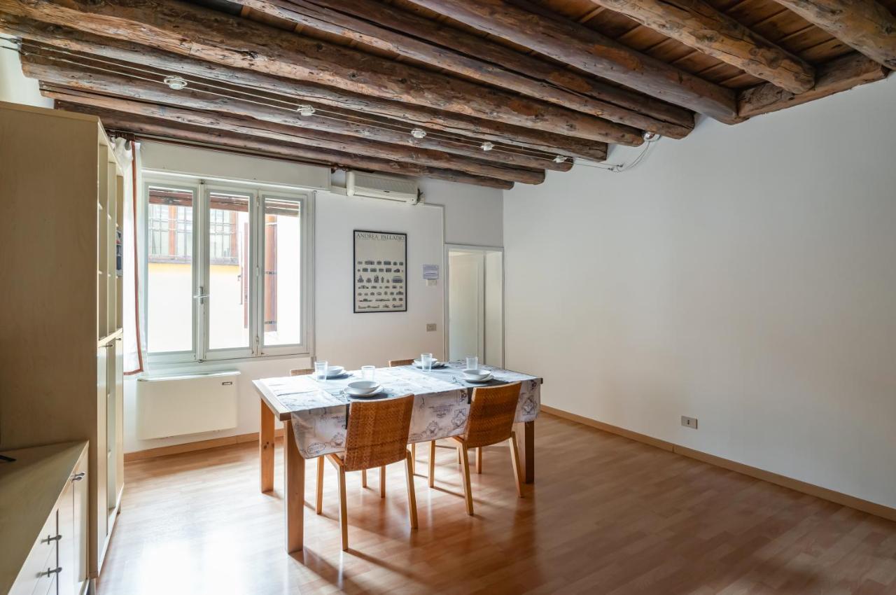 - Piazza Dei Signori Flats *